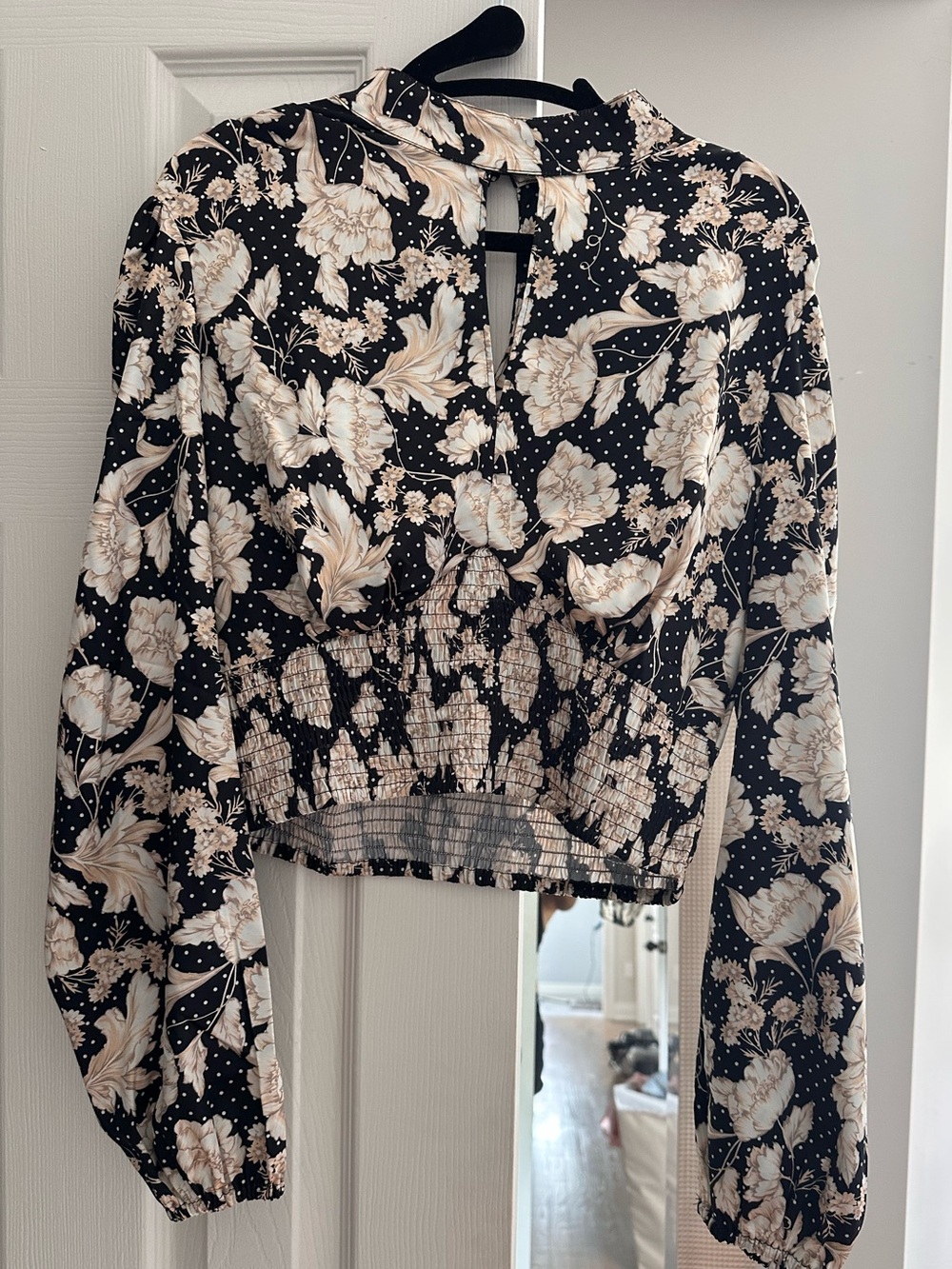 Guess by Marciano Black Floral Mock Neck Top with Cream Accents - Picture 2 of 6
